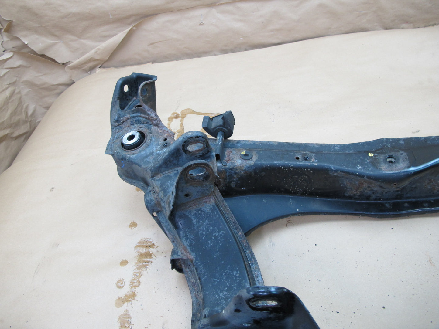 90-94 Lexus UCF10 LS400 Rear Suspension Crossmember Sub Frame Subframe OEM