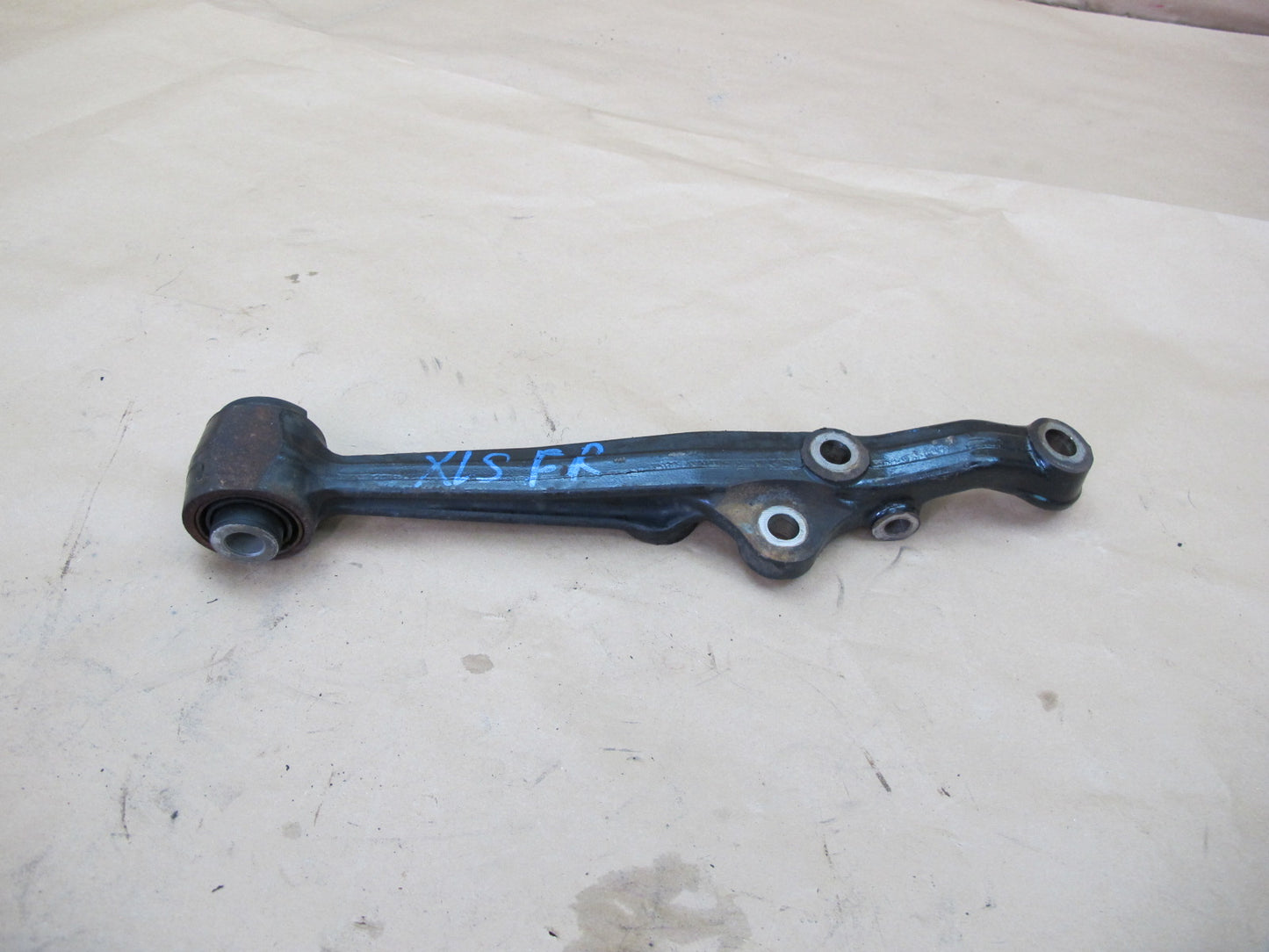 95-00 Lexus UCF20 LS400 Set of 2 Front Right Upper & Lower Control Arm OEM