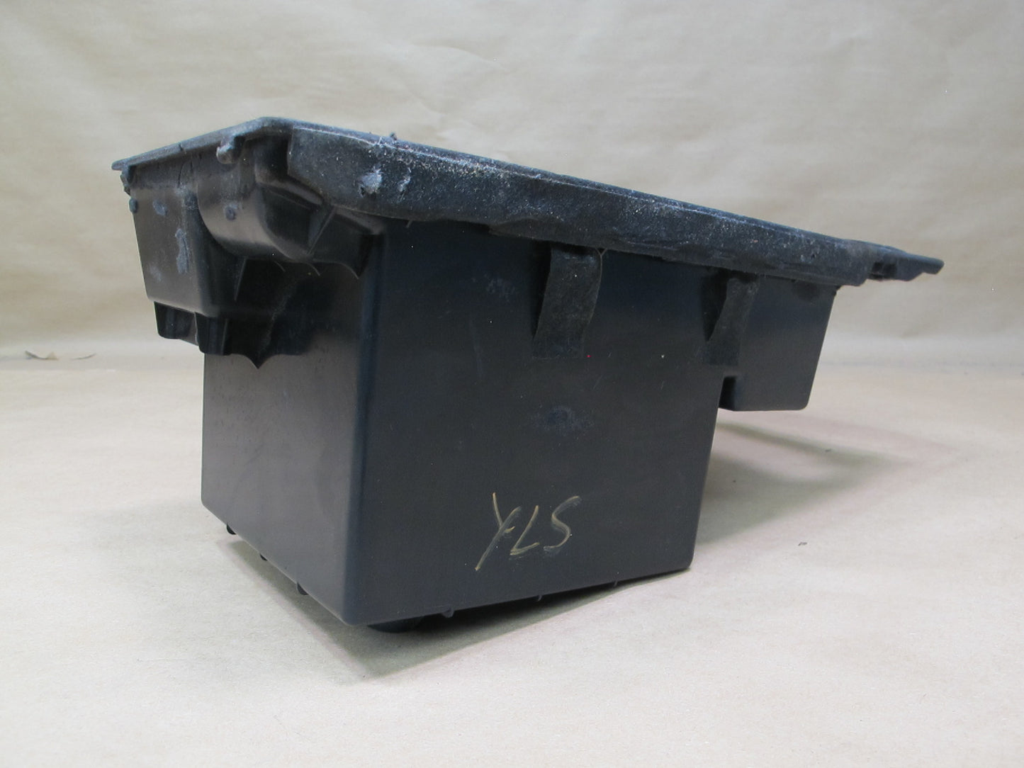 90-94 Lexus UCF10 LS400 Center Console Compartment Storage Box 58912-50010 OEM