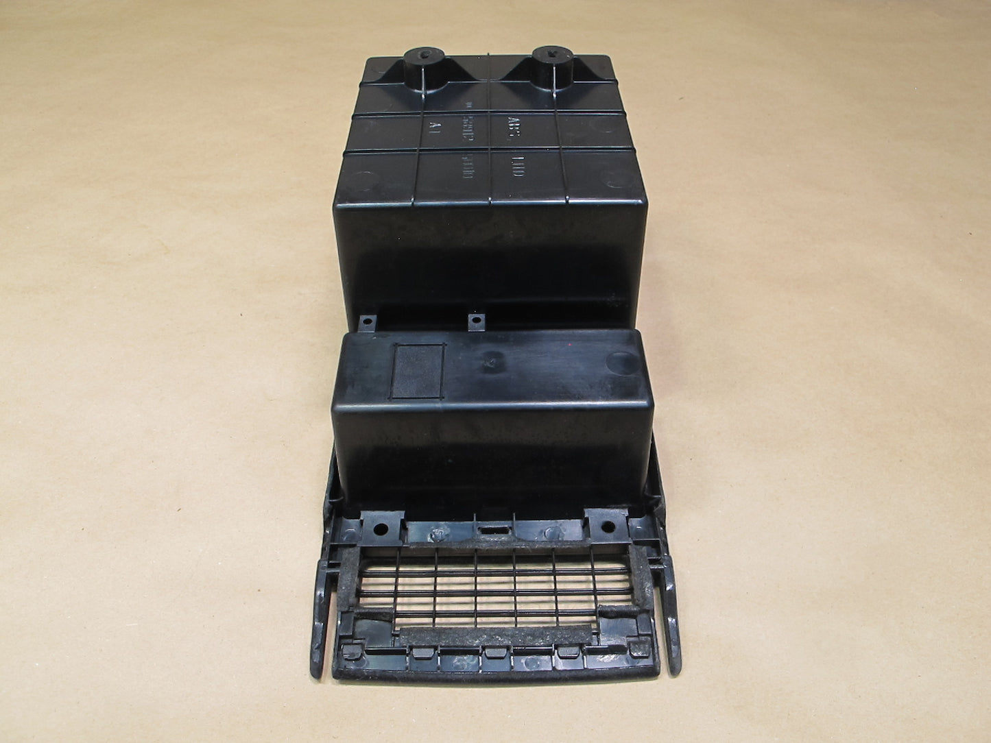 90-94 Lexus UCF10 LS400 Center Console Compartment Storage Box 58912-50010 OEM