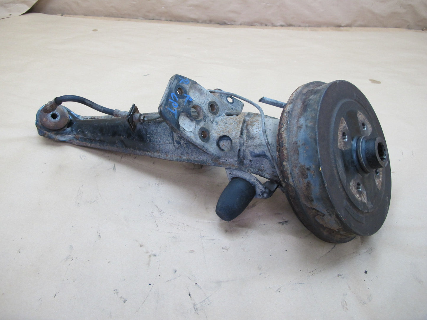 80-82 Porsche 924 Rear Right Trailing Arm Knuckle Wheel Hub Bearing Rotor OEM