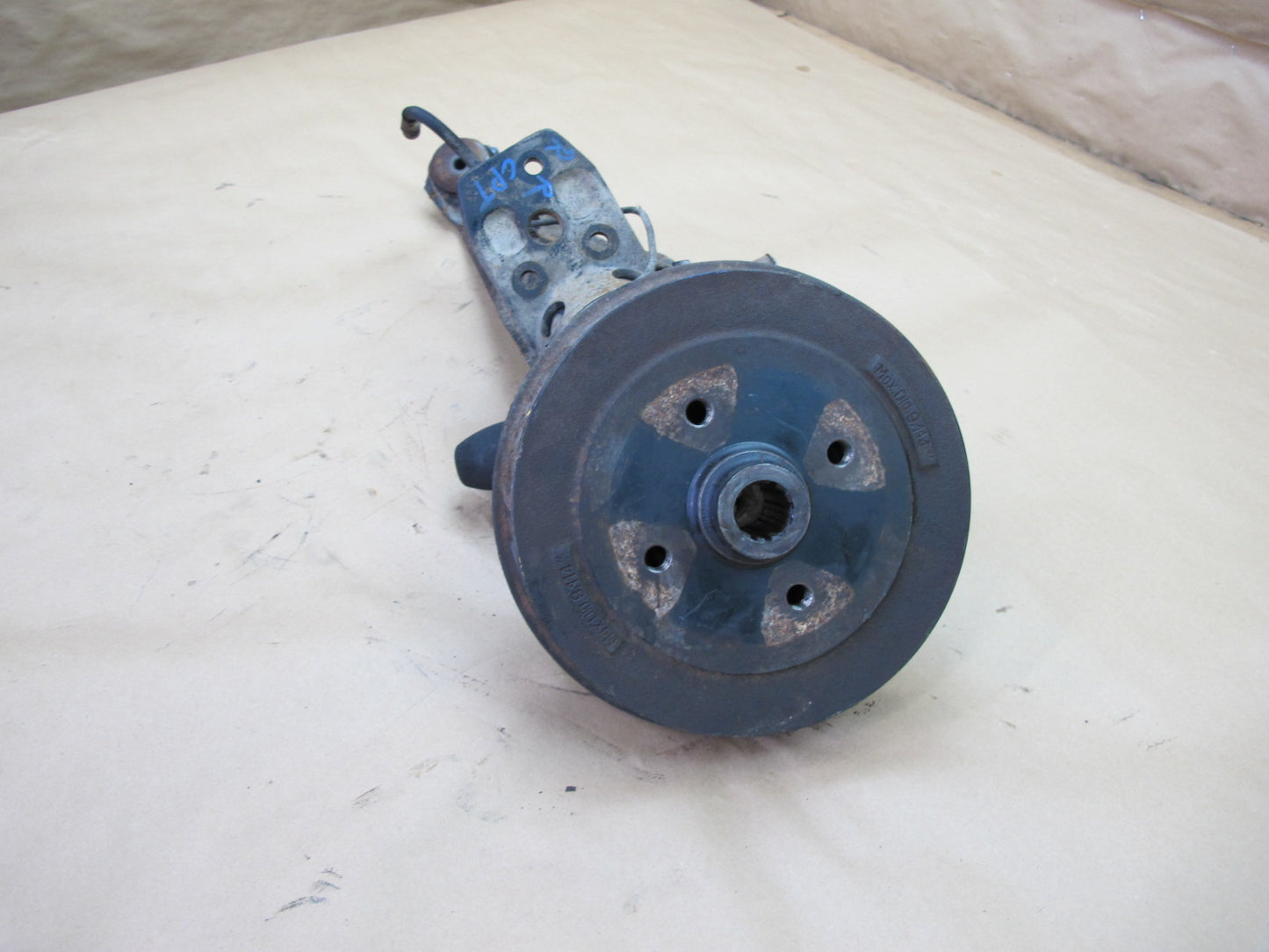 80-82 Porsche 924 Rear Right Trailing Arm Knuckle Wheel Hub Bearing Rotor OEM