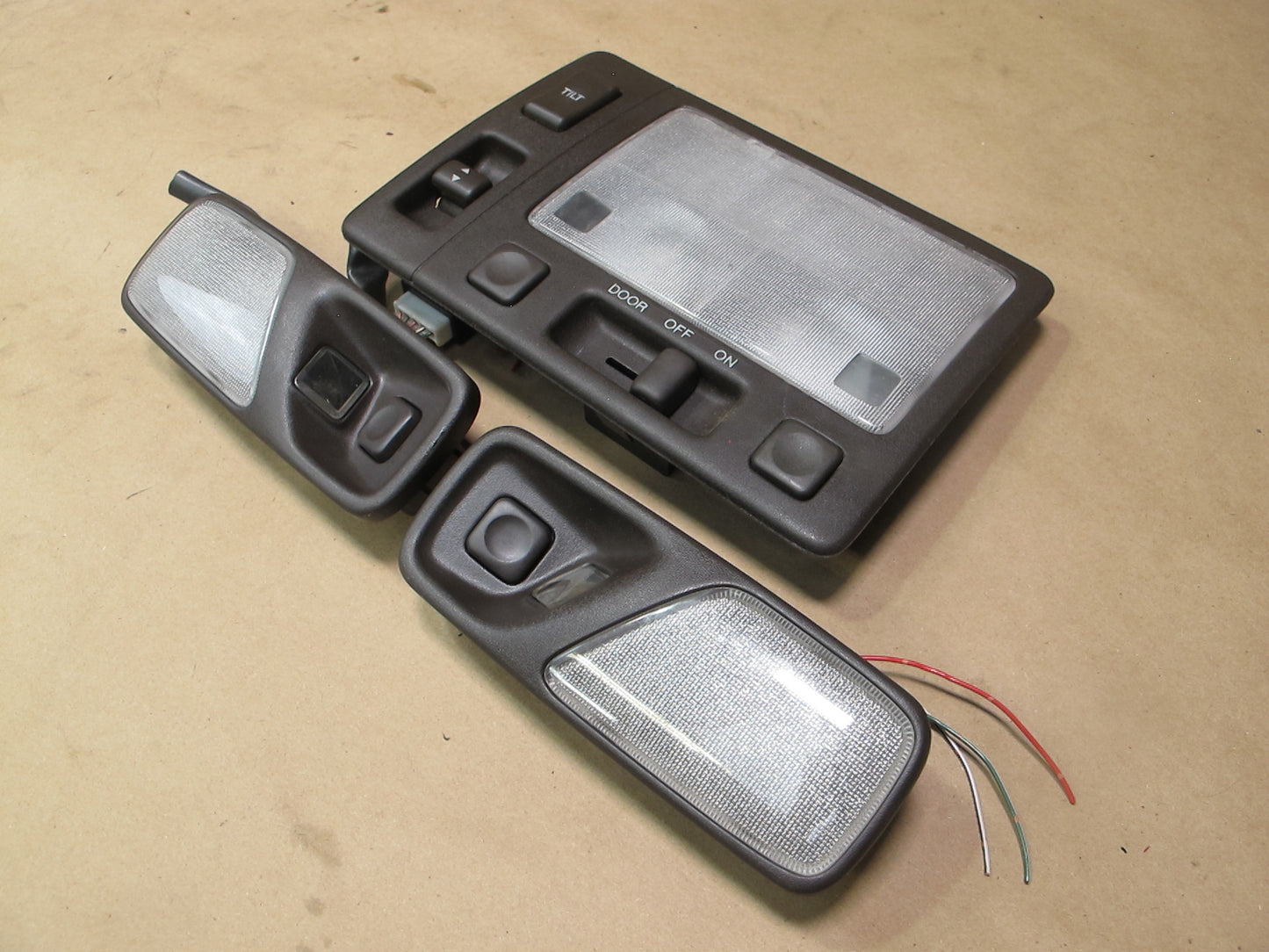 90-94 Lexus UCF10 LS400 Set of 3 Front & Rear Overhead Dome Light Lamp OEM
