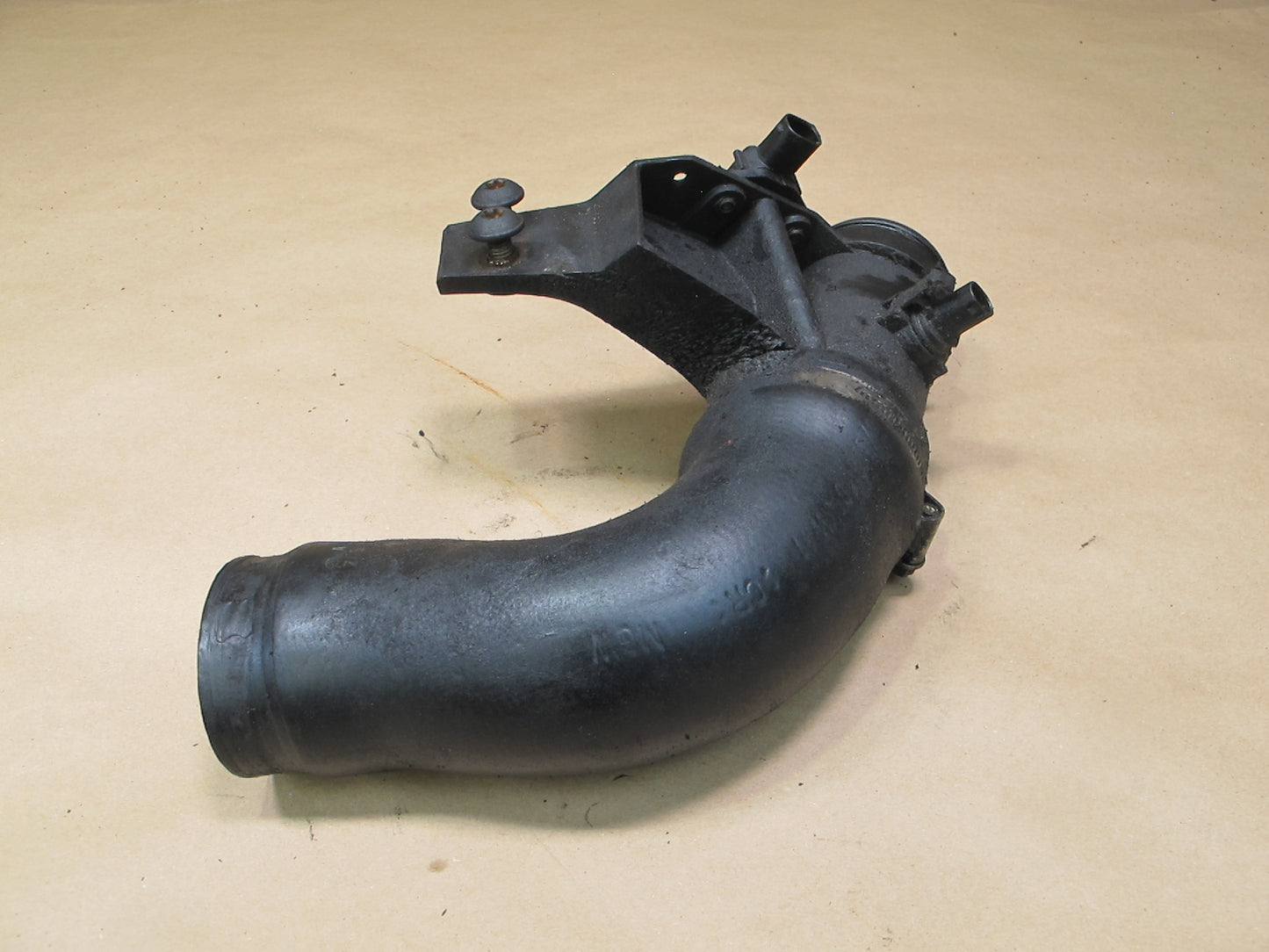 03-06 Dodge Sprinter Air Intake Duct Hose Pipe Line OEM