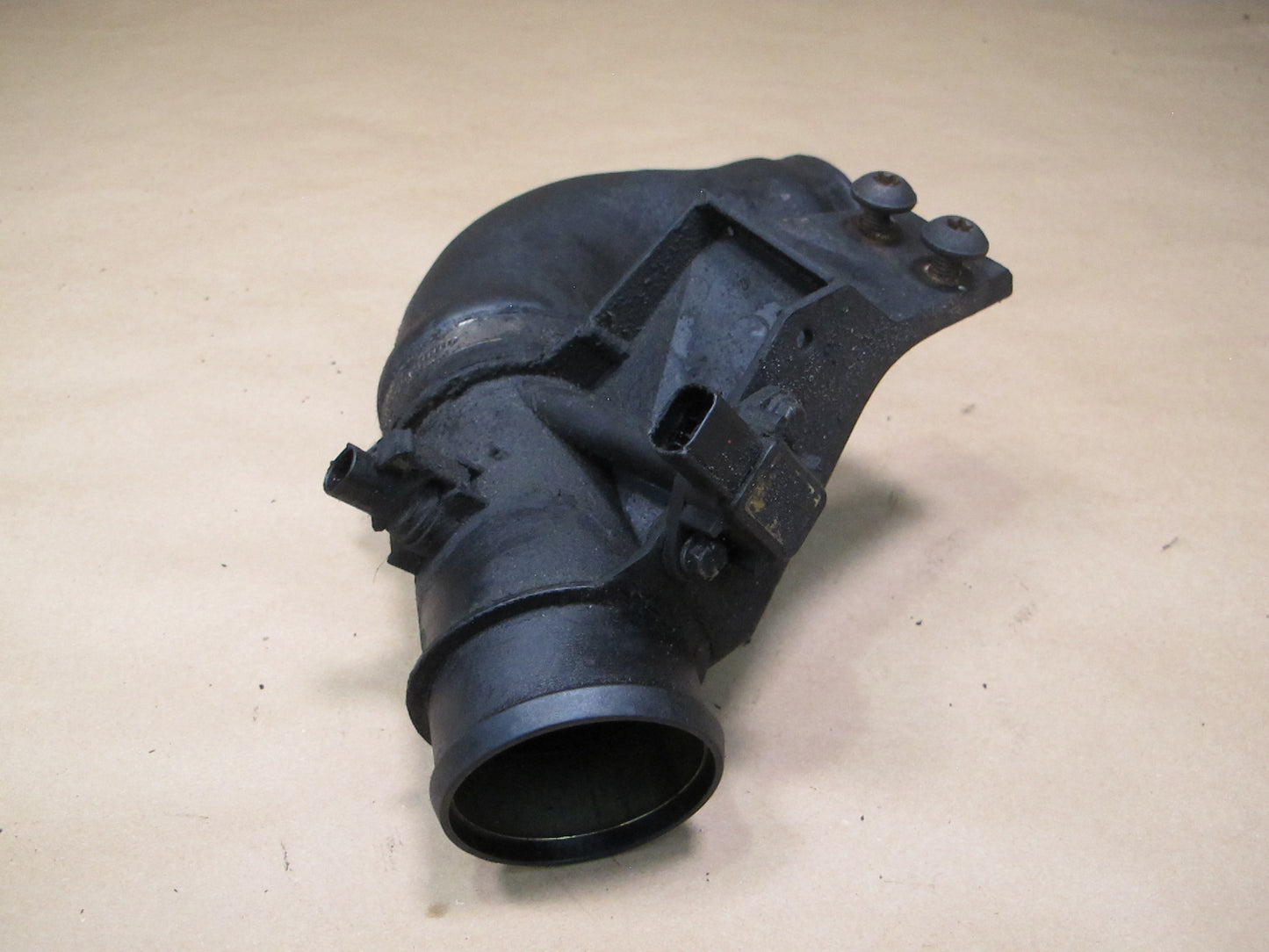 03-06 Dodge Sprinter Air Intake Duct Hose Pipe Line OEM