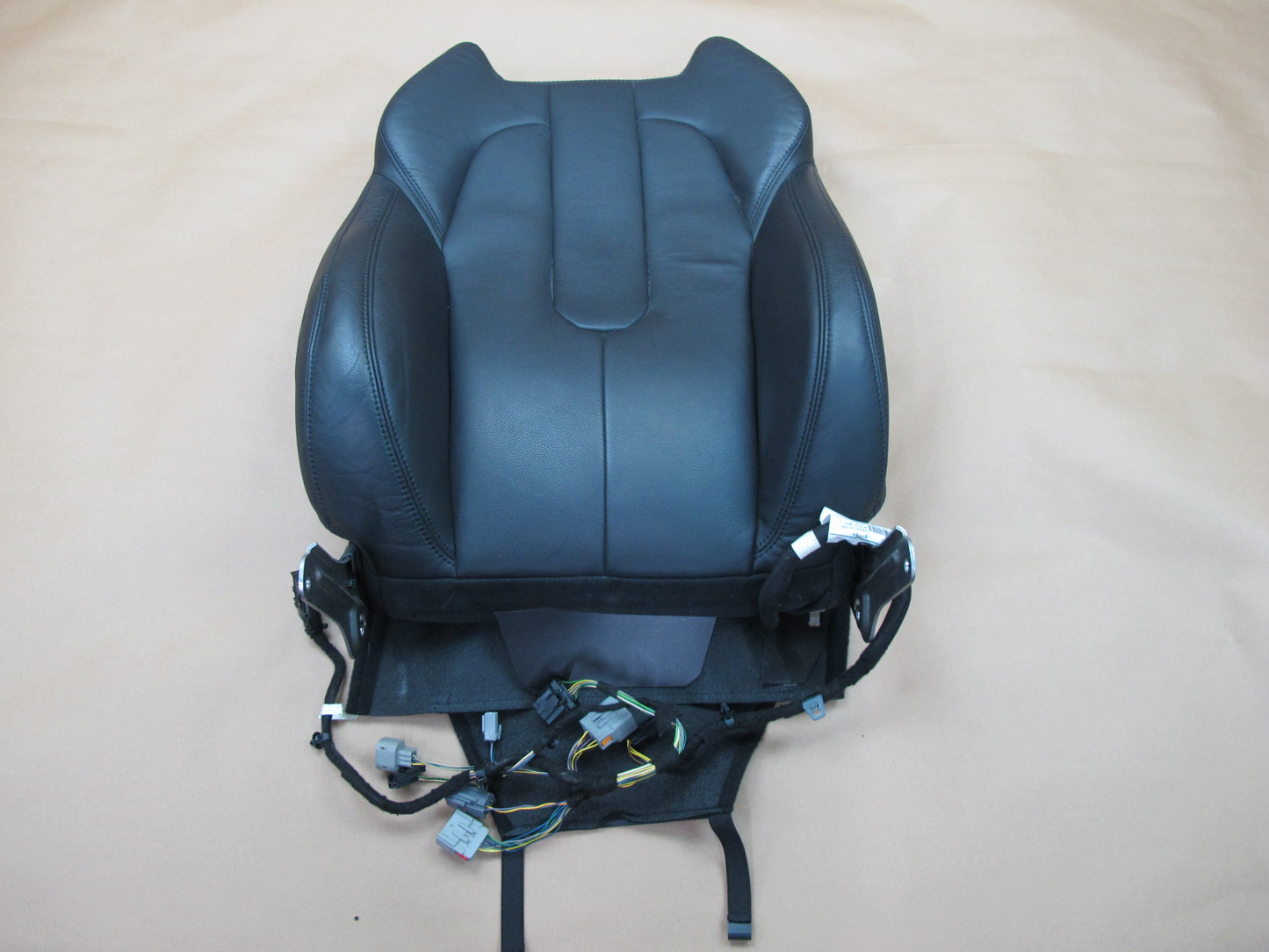 13-15 Range Rover Evoque Front Right Seat Upper Backrest Leather Cushion OEM