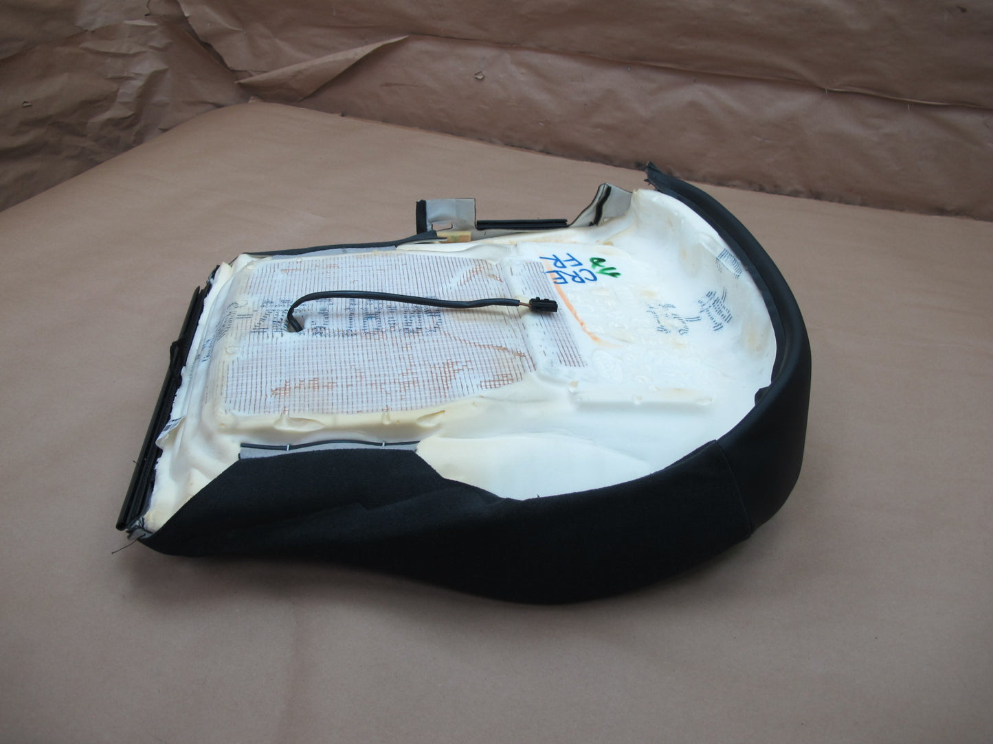 12-15 Range Rover Evoque Front Right Seat Lower Leather Cushion Black OEM