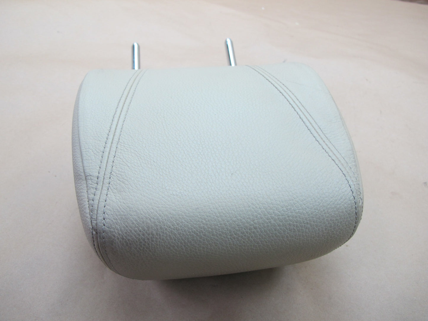 14-16 BMW F32 F33 F36 Set of 2 Front Left & Right Seat Leather Headrest OEM