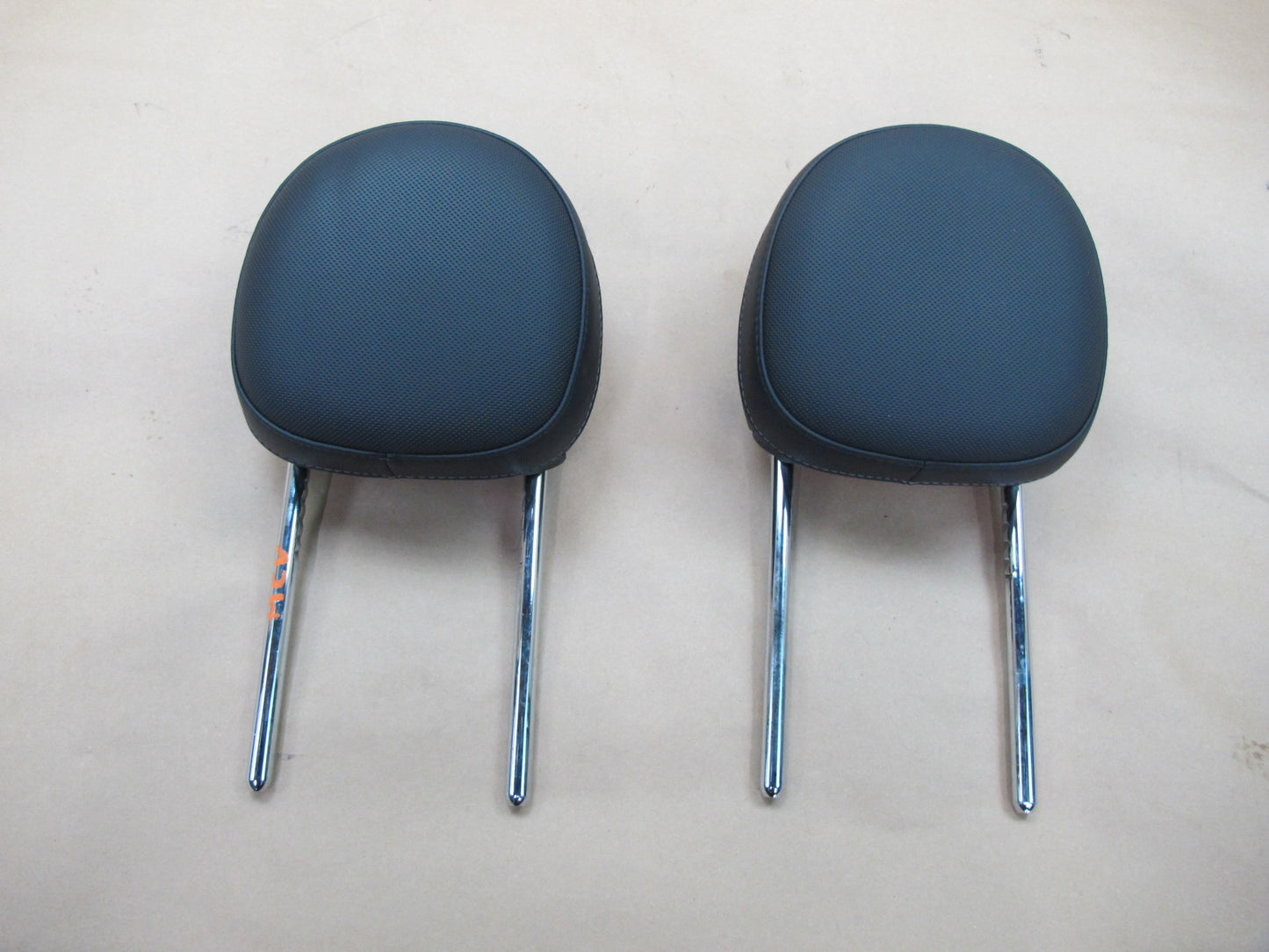 14-15 Mini Cooper F55 F57 F56 Set of 2 Front Left & Right Headrest OEM