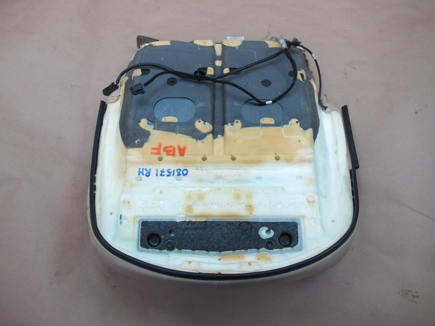 14-16 BMW F33 Convertible Front Right Leather Heated Seat Lower Cushion OEM
