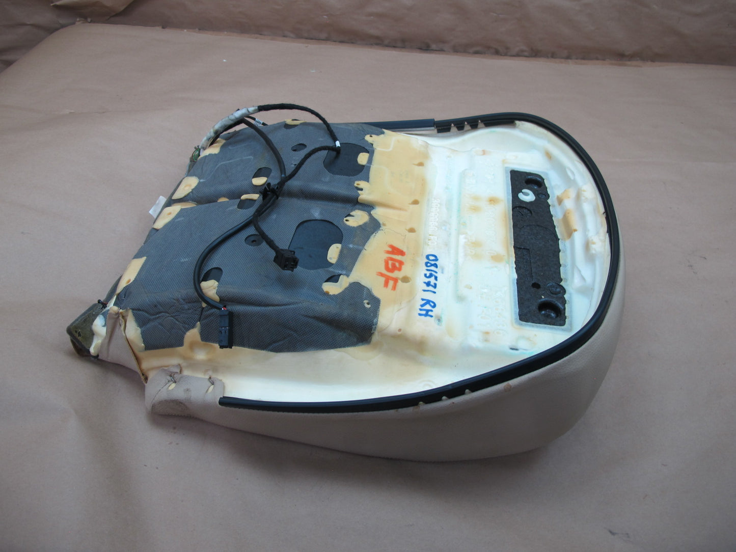 14-16 BMW F33 Convertible Front Right Leather Heated Seat Lower Cushion OEM