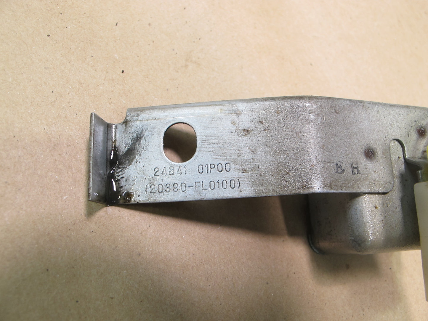 84-86 Nissan Z31 300ZX Buzzer Parking Alarm Module 24841-01P00 OEM