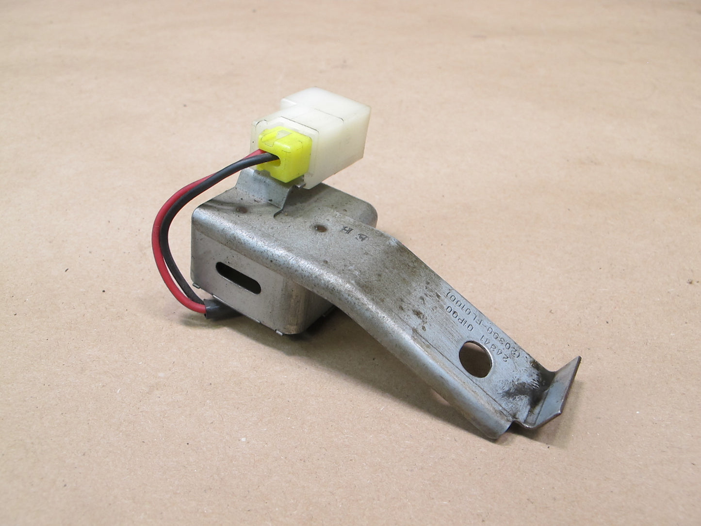 84-86 Nissan Z31 300ZX Buzzer Parking Alarm Module 24841-01P00 OEM