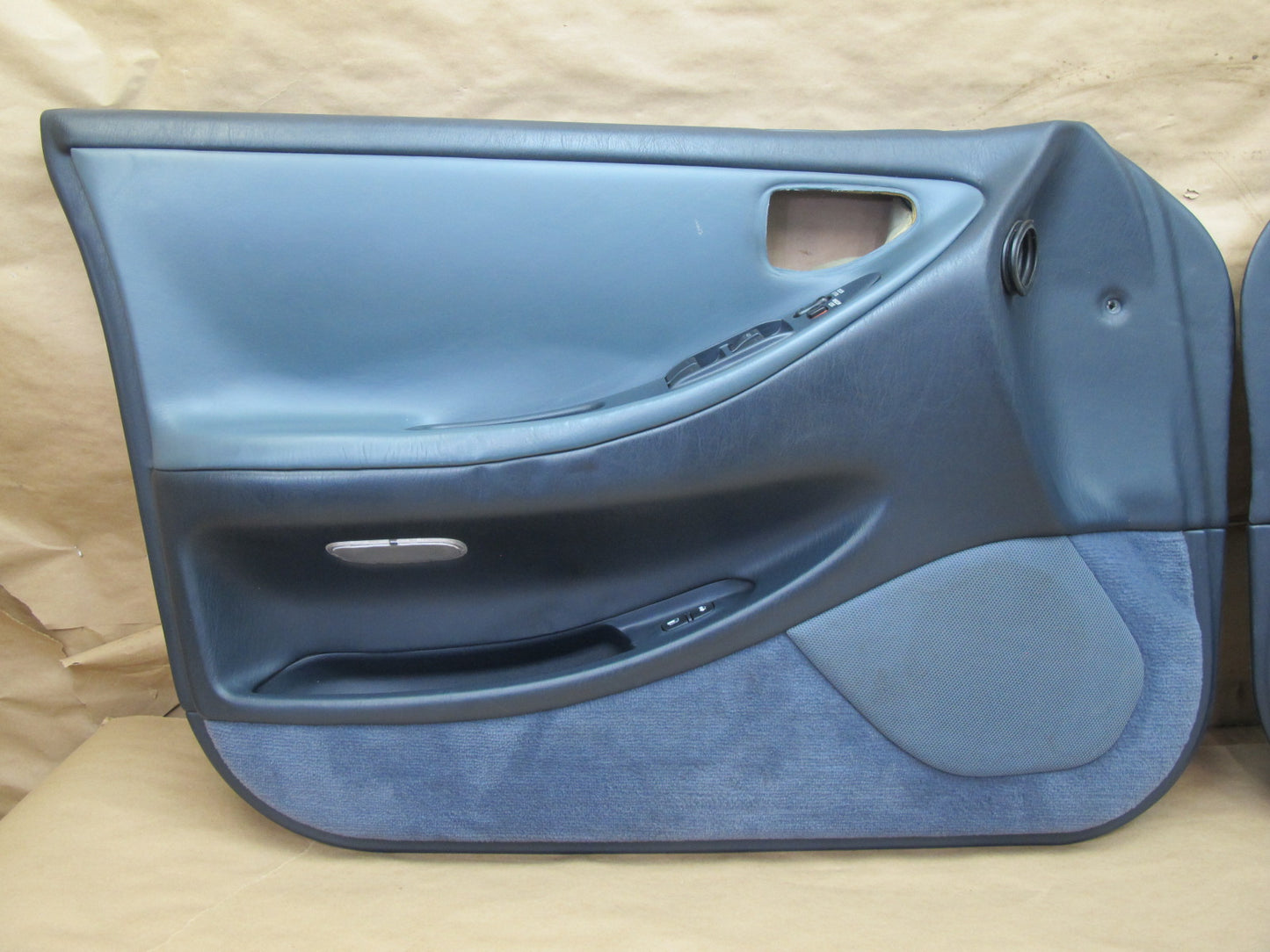 92-93 Lexus ES300 VCV10 Set of 2 Front Left & Right Interior Door Panel Blue OEM