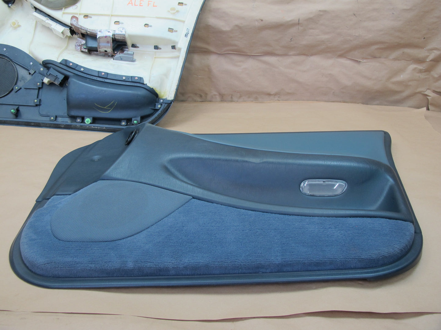 92-93 Lexus ES300 VCV10 Set of 2 Front Left & Right Interior Door Panel Blue OEM