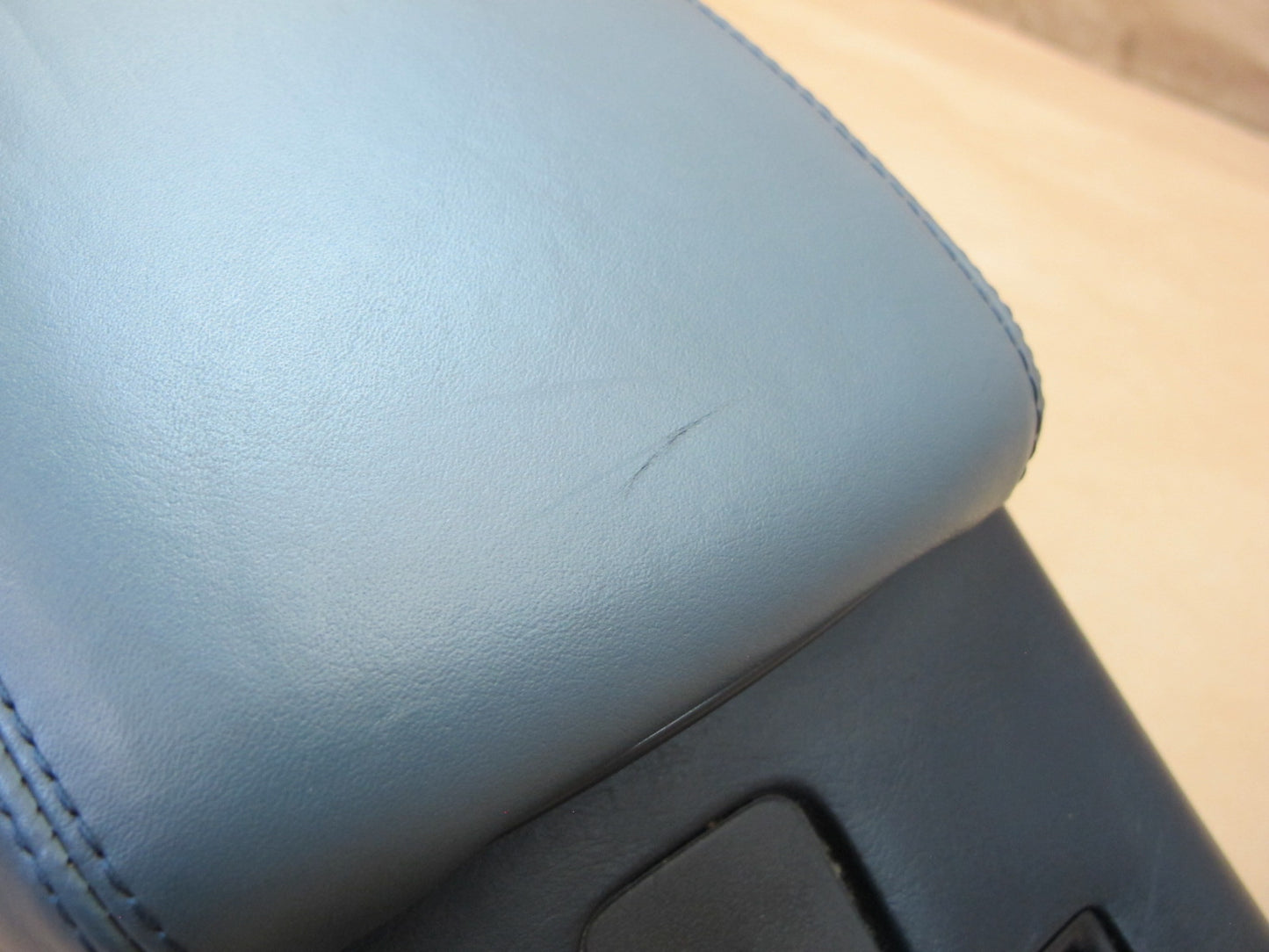 92-96 Lexus ES300 VCV10 Front Center Console Trim Panel w Armrest Blue OEM