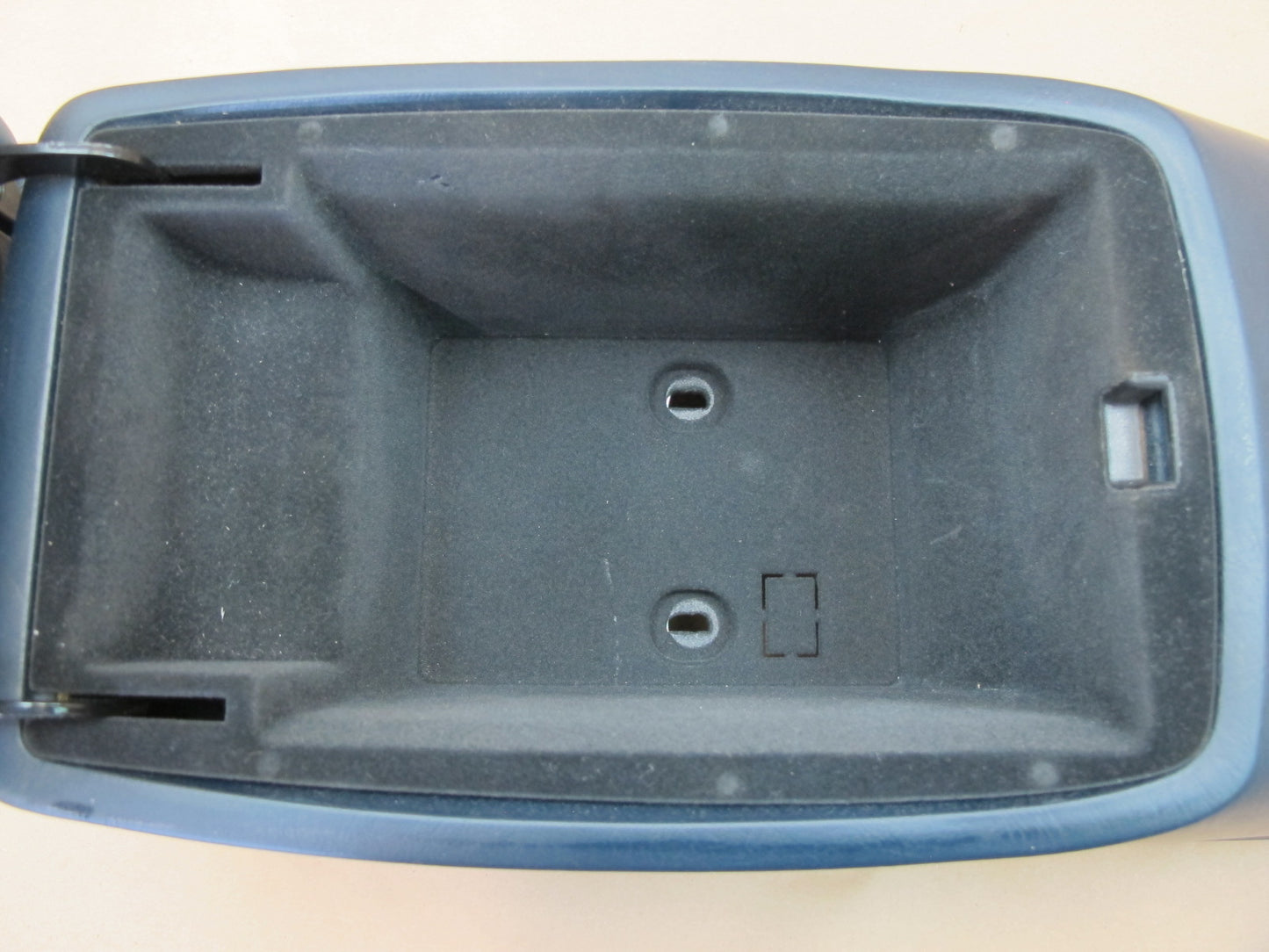 92-96 Lexus ES300 VCV10 Front Center Console Trim Panel w Armrest Blue OEM
