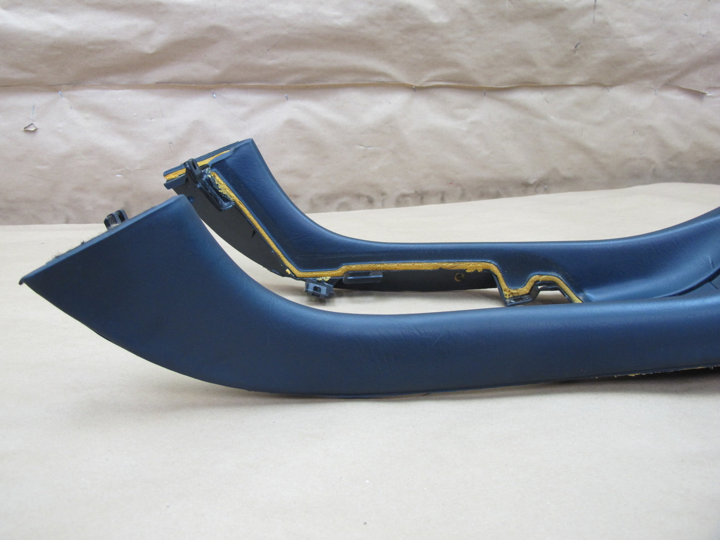92-96 Lexus ES300 VCV10 Front Center Console Trim Panel w Armrest Blue OEM