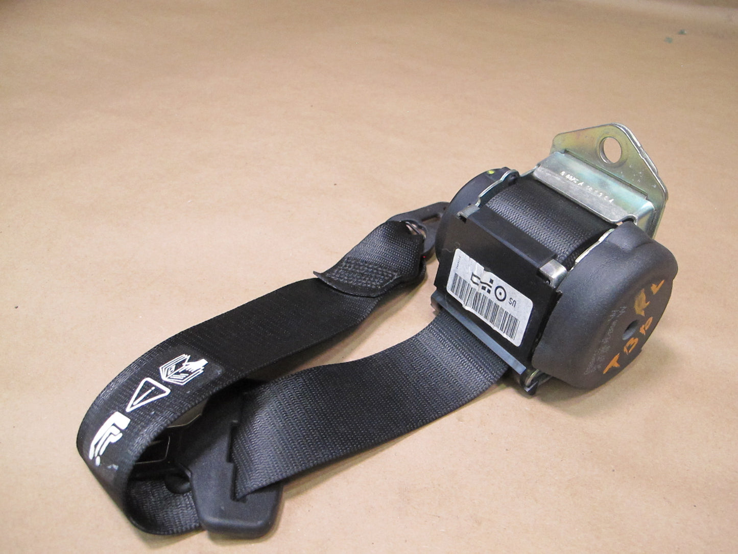 07-13 BMW E92 3-SERIES REAR RIGHT & LEFT SIDE SEATBELT RETRACTOR SET OEM