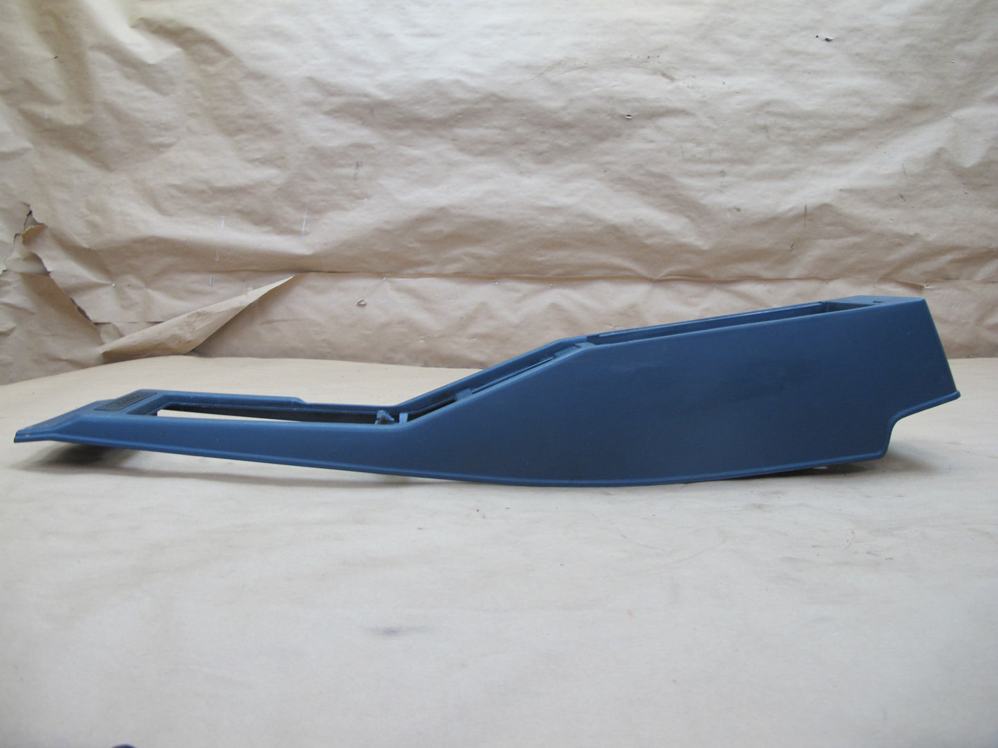 84-86 Nissan Z31 300ZX 2+0 Center Console Trim Cover Panel B057-5112 OEM