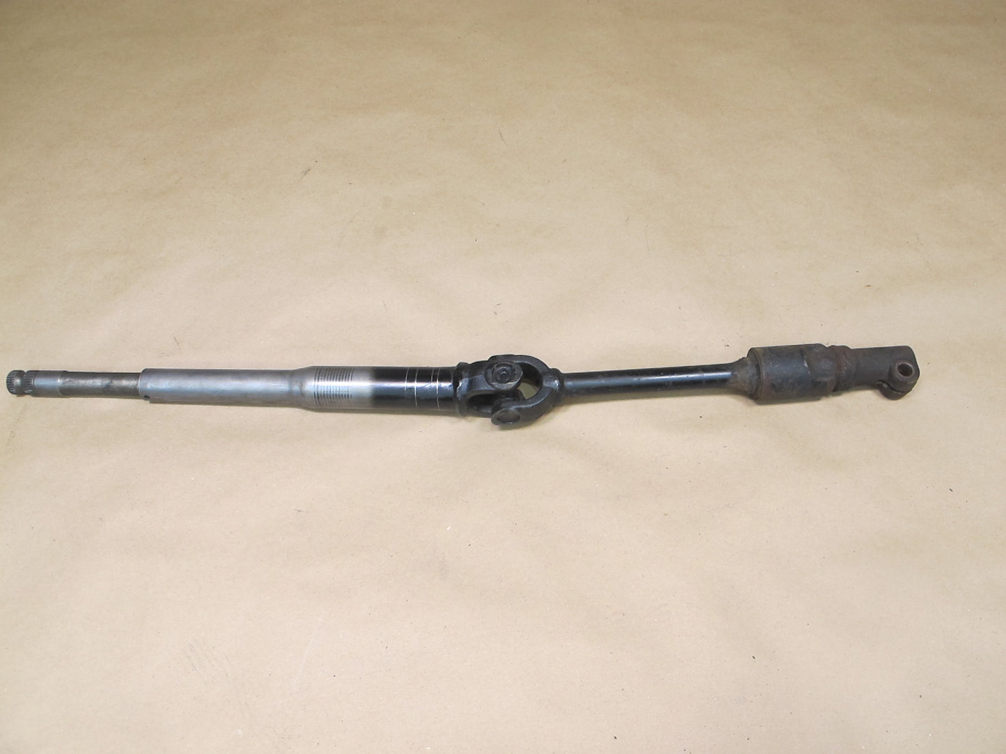 84-86 Nissan Z31 300ZX Steering Column Intermediate U-joint Shaft OEM