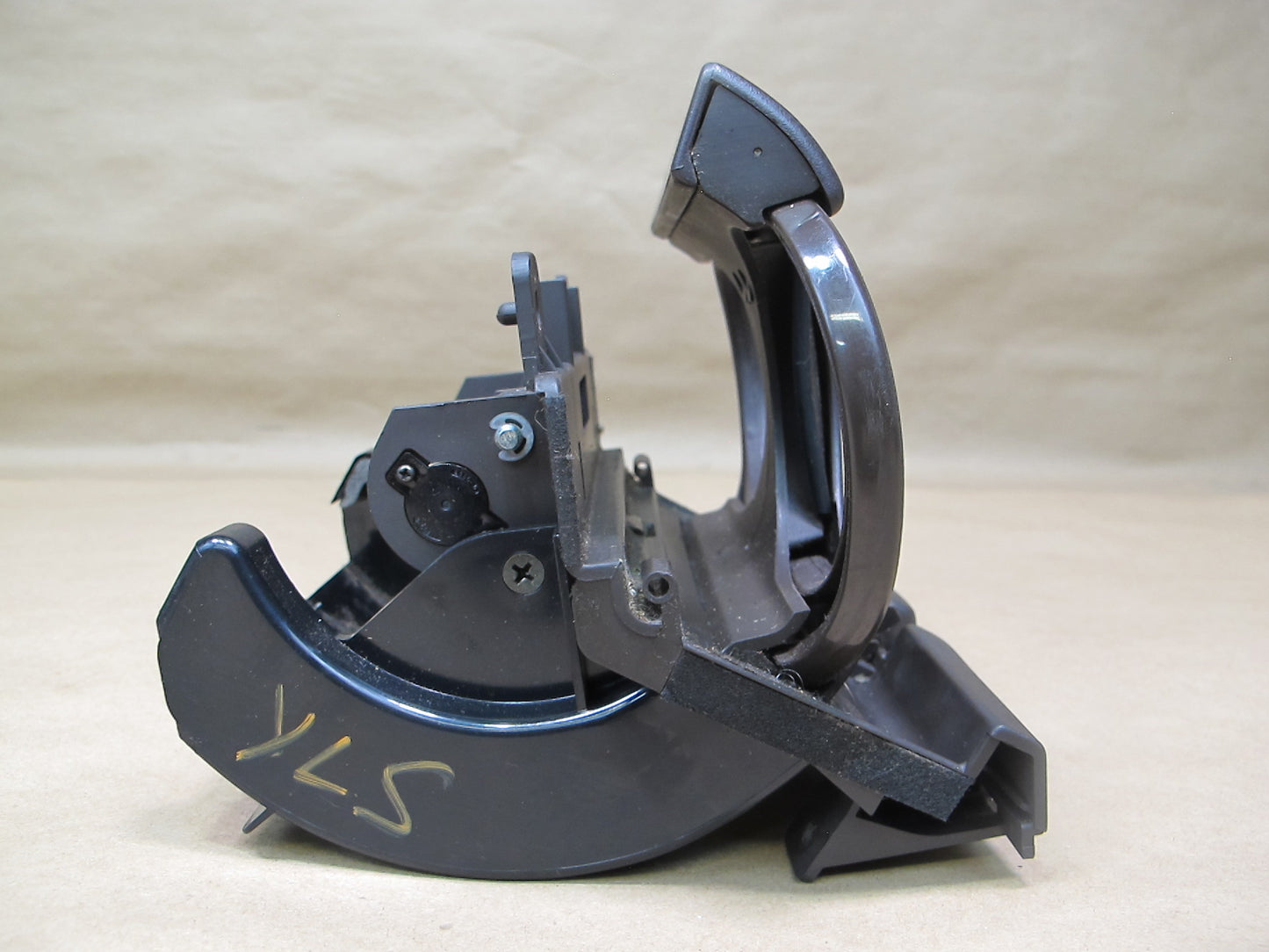 90-94 Lexus UCF10 LS400 Front Center Console CUP Holder OEM