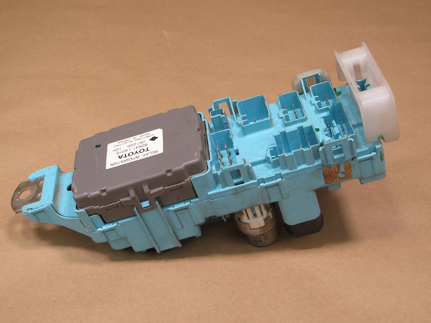 86-88 Toyota Supra MK3 7MGE Integration Relay Fuse Box Module 82641-14010 OEM