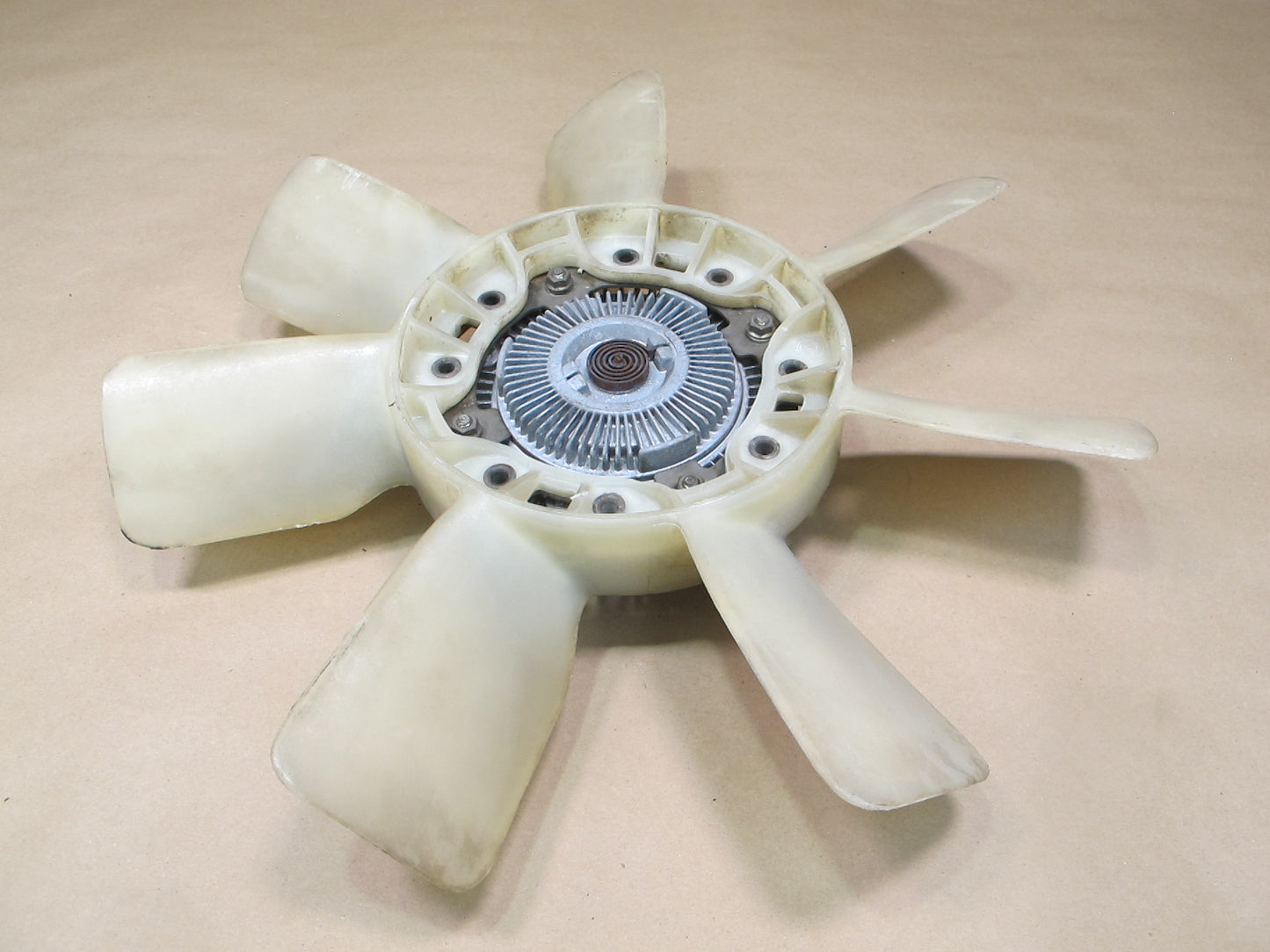 86-92 Toyota Supra MK3 7MGE Engine Radiator Cooling Fan 7 Blade Clutch OEM