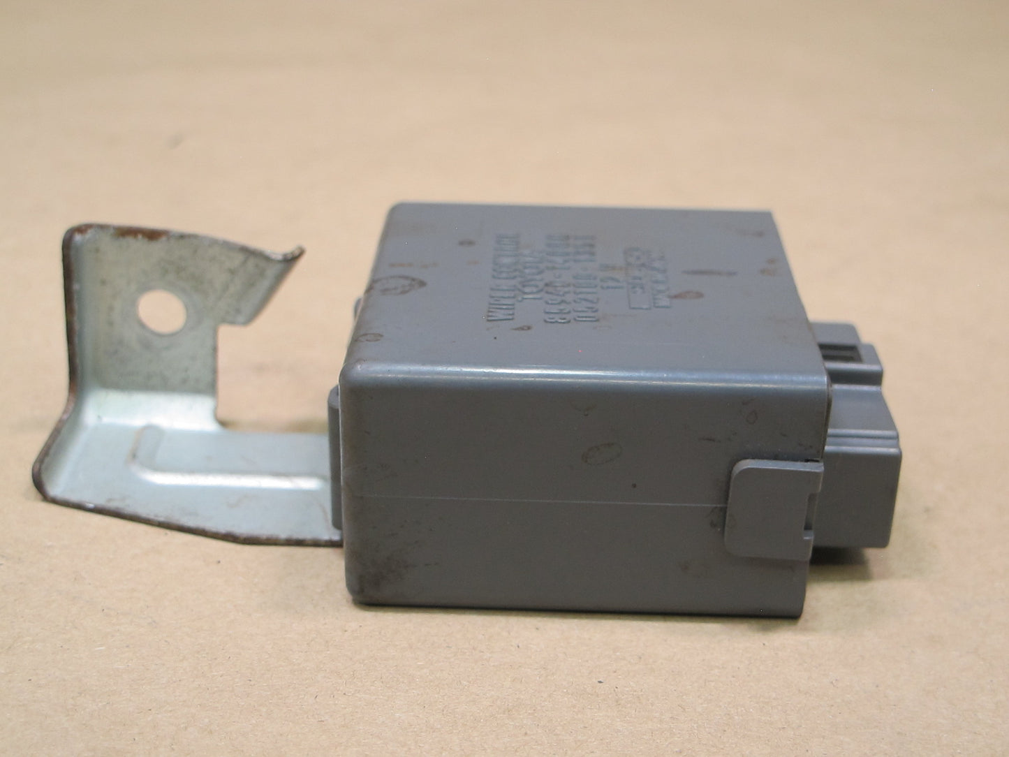 86-88 Toyota Supra MK3 Windshield Wiper Control Module 85940-14080 OEM
