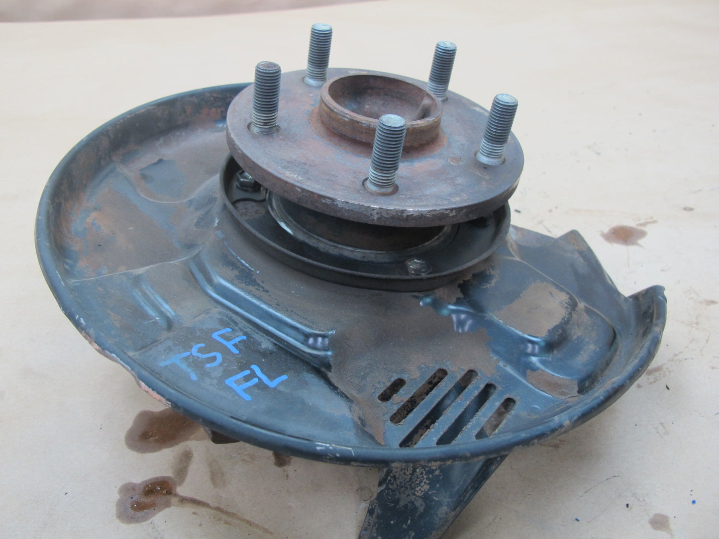 86-90 Toyota Supra MK3 Front Left Spindle Knuckle Wheel Hub Bearing OEM