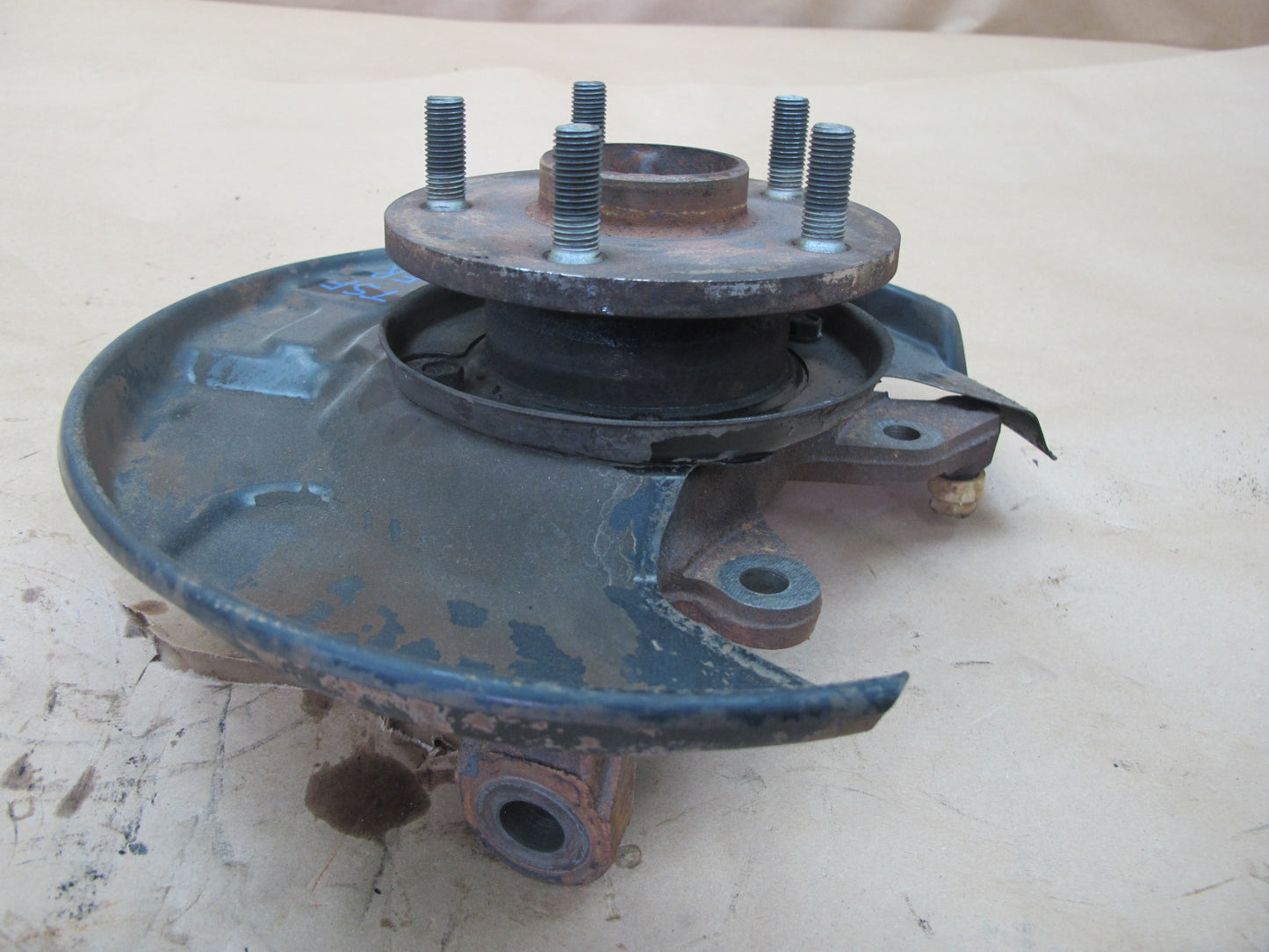 86-90 Toyota Supra MK3 Front Right Spindle Knuckle Wheel Hub Bearing OEM