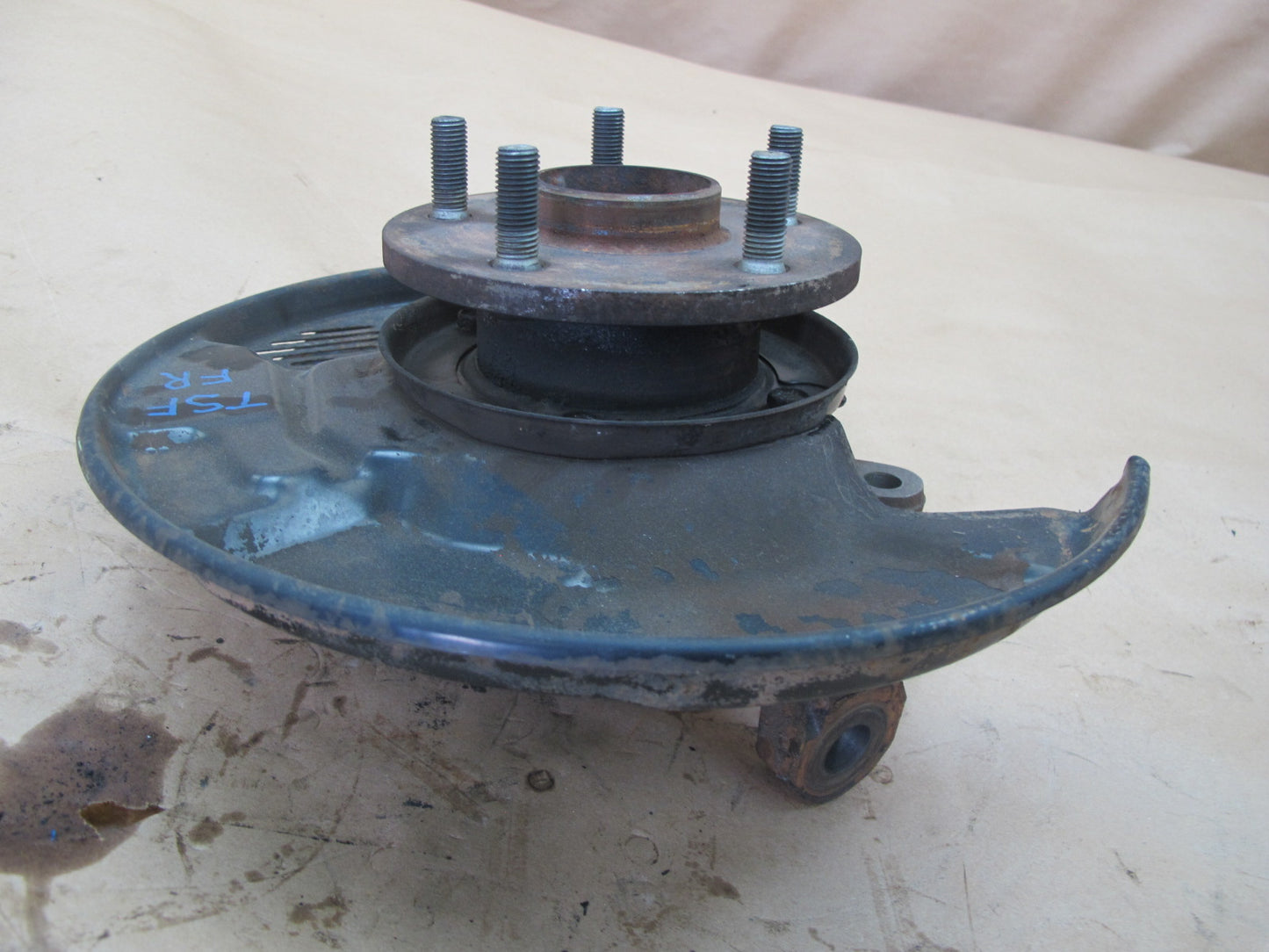 86-90 Toyota Supra MK3 Front Right Spindle Knuckle Wheel Hub Bearing OEM