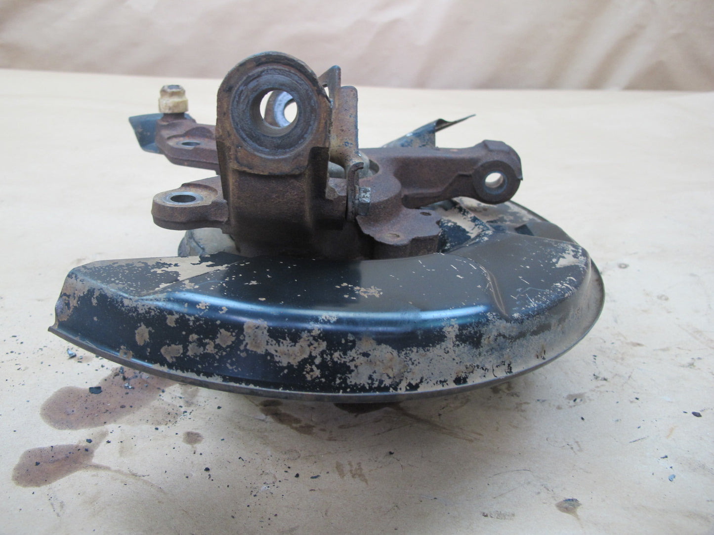 86-90 Toyota Supra MK3 Front Right Spindle Knuckle Wheel Hub Bearing OEM