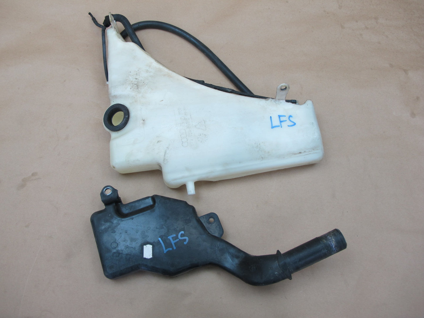 08-16 Audi 8T A5 S5 Windshield Washer Fluid Tank w Filler Neck & Pumps OEM