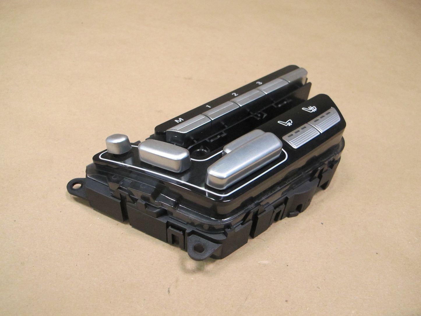 07-13 Mercedes W221 S550 S600 Rear Left Seat Adjust Switch 2218700879