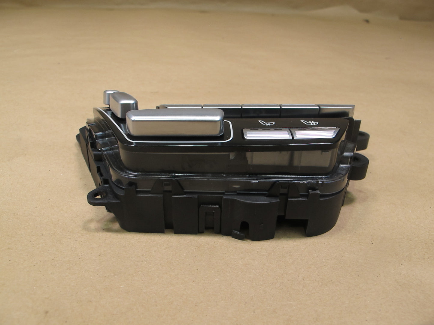 07-13 Mercedes W221 S550 S600 Rear Left Seat Adjust Switch 2218700879