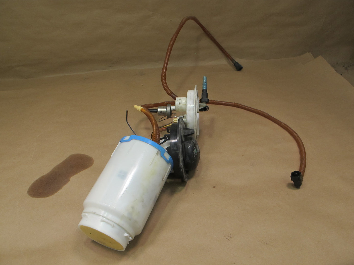 2011-2018 Porsche Cayenne 958 Fuel Pump Level Sensor Sending Unit Assembly