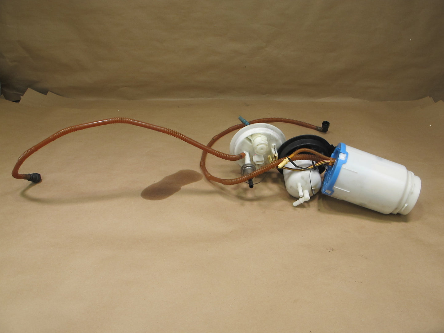 2011-2018 Porsche Cayenne 958 Fuel Pump Level Sensor Sending Unit Assembly