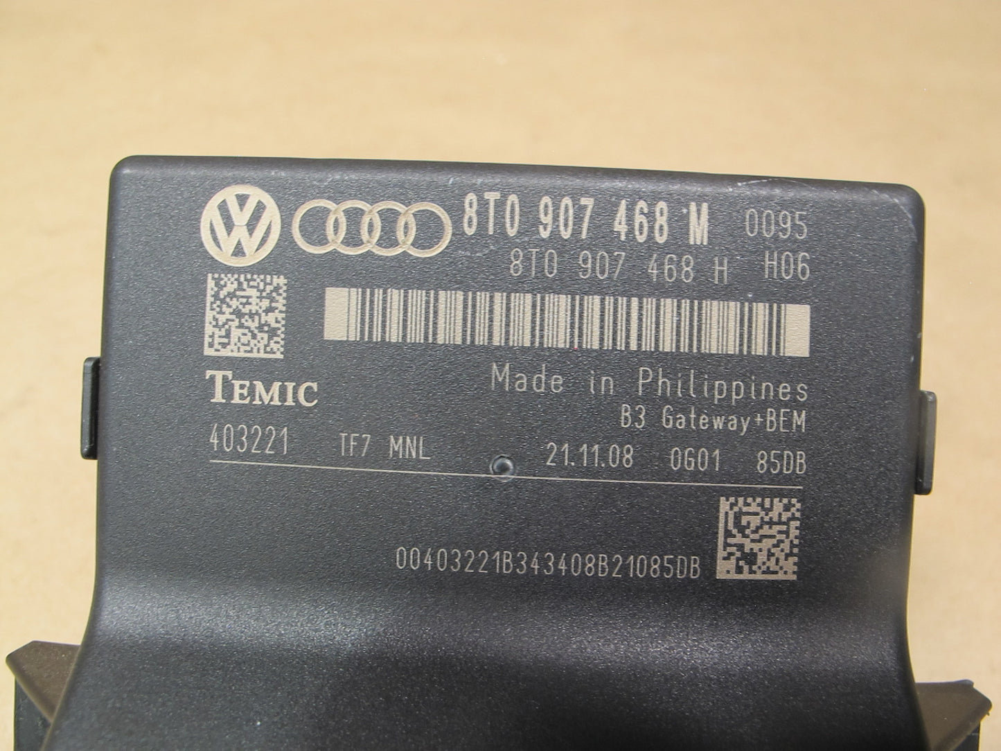08-12 Audi 8T A5 S5 Gateway Network Control Module 8T0907468M OEM