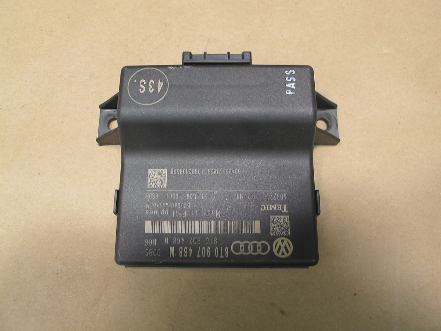08-12 Audi 8T A5 S5 Gateway Network Control Module 8T0907468M OEM