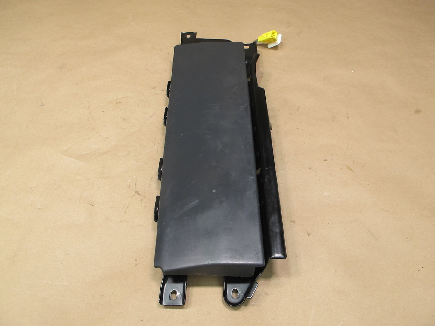 08-17 AUDI A5 S5 FRONT RIGHT PASSENGER SIDE UNDER DASH KNEE SRS AIRBAG OEM