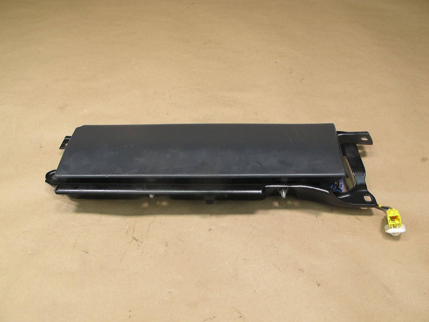 08-17 AUDI A5 S5 FRONT RIGHT PASSENGER SIDE UNDER DASH KNEE SRS AIRBAG OEM