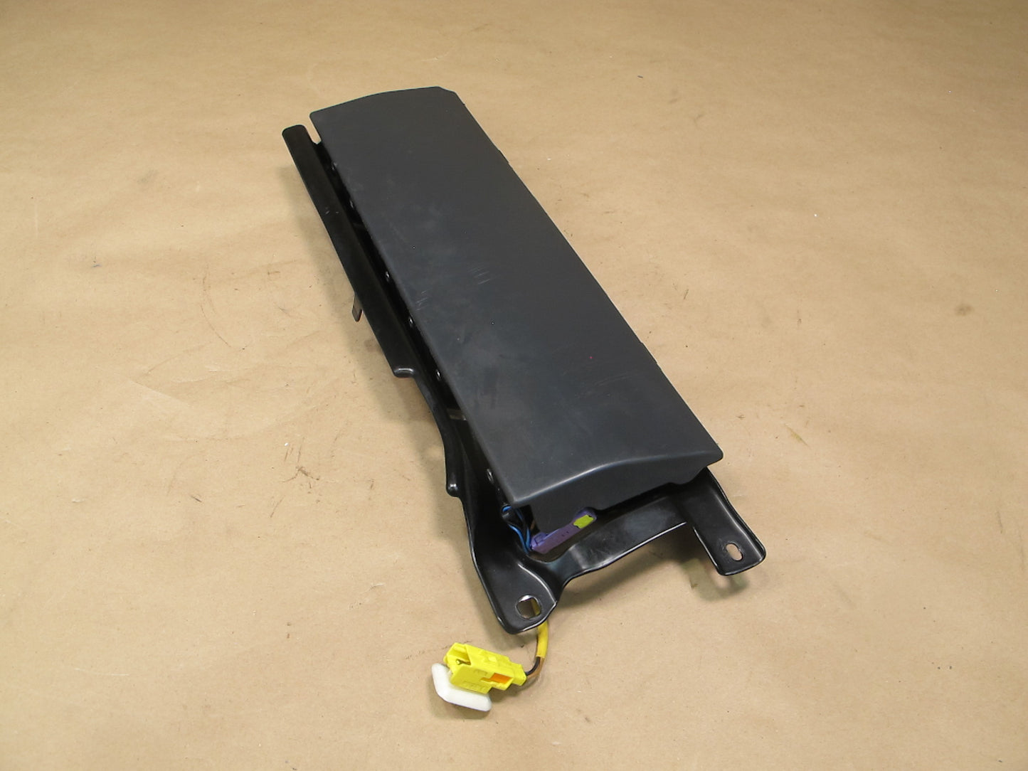 08-17 AUDI A5 S5 FRONT RIGHT PASSENGER SIDE UNDER DASH KNEE SRS AIRBAG OEM