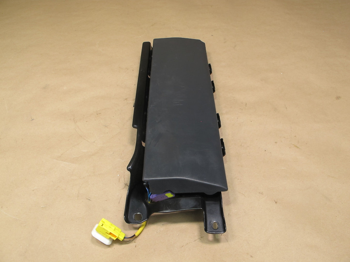 08-17 AUDI A5 S5 FRONT RIGHT PASSENGER SIDE UNDER DASH KNEE SRS AIRBAG OEM