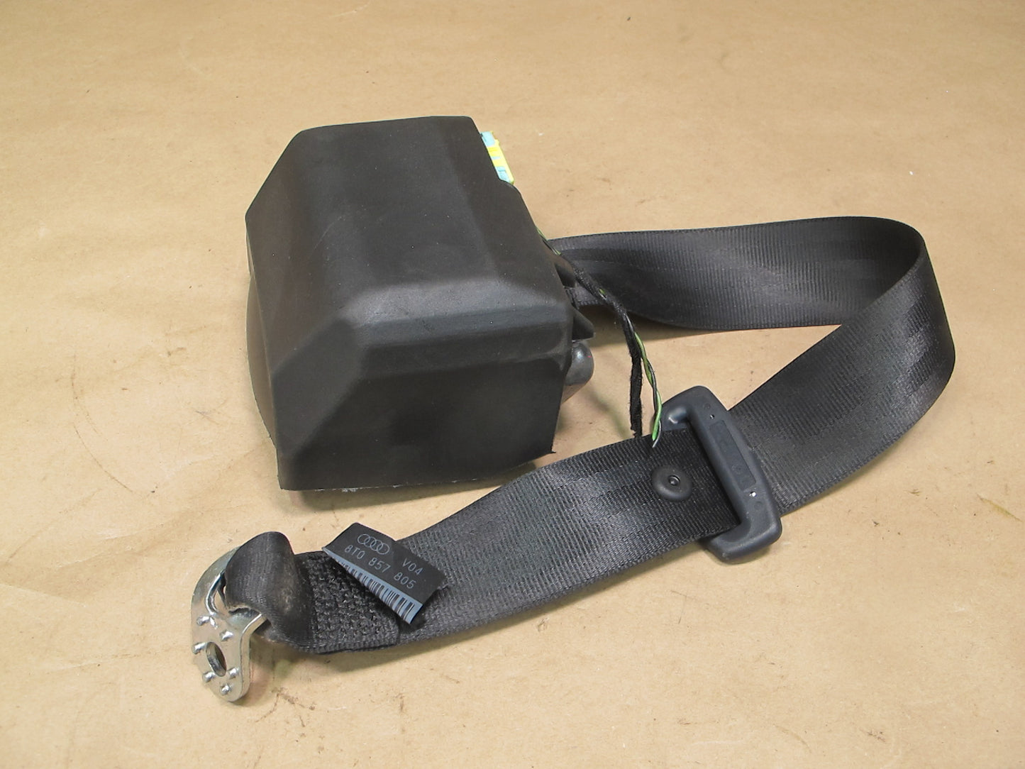 08-17 AUDI A5 S5 REAR LEFT DRIVER SIDE SEATBELT RETRACTOR OEM