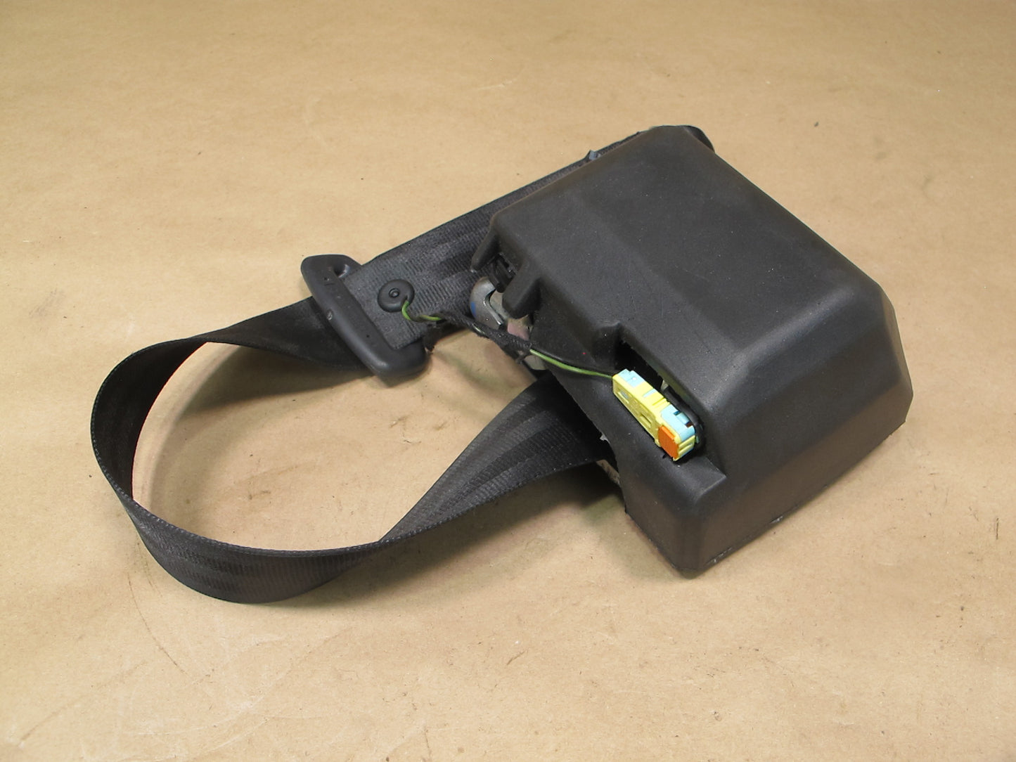 08-17 AUDI A5 S5 REAR LEFT DRIVER SIDE SEATBELT RETRACTOR OEM
