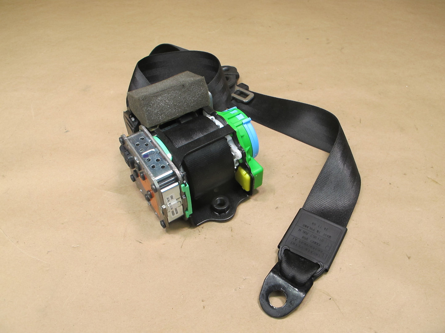 08-17 AUDI A5 S5 FRONT RIGHT PASSENGER SIDE SEATBELT RETRACTOR OEM