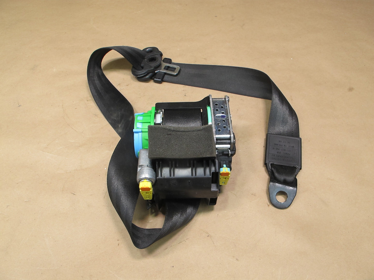 08-17 AUDI A5 S5 FRONT RIGHT PASSENGER SIDE SEATBELT RETRACTOR OEM