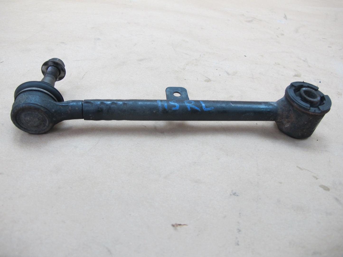 01-05 Lexus JCE10 IS300 Set of 2 Rear Left Lower & Lateral Control Arm OEM