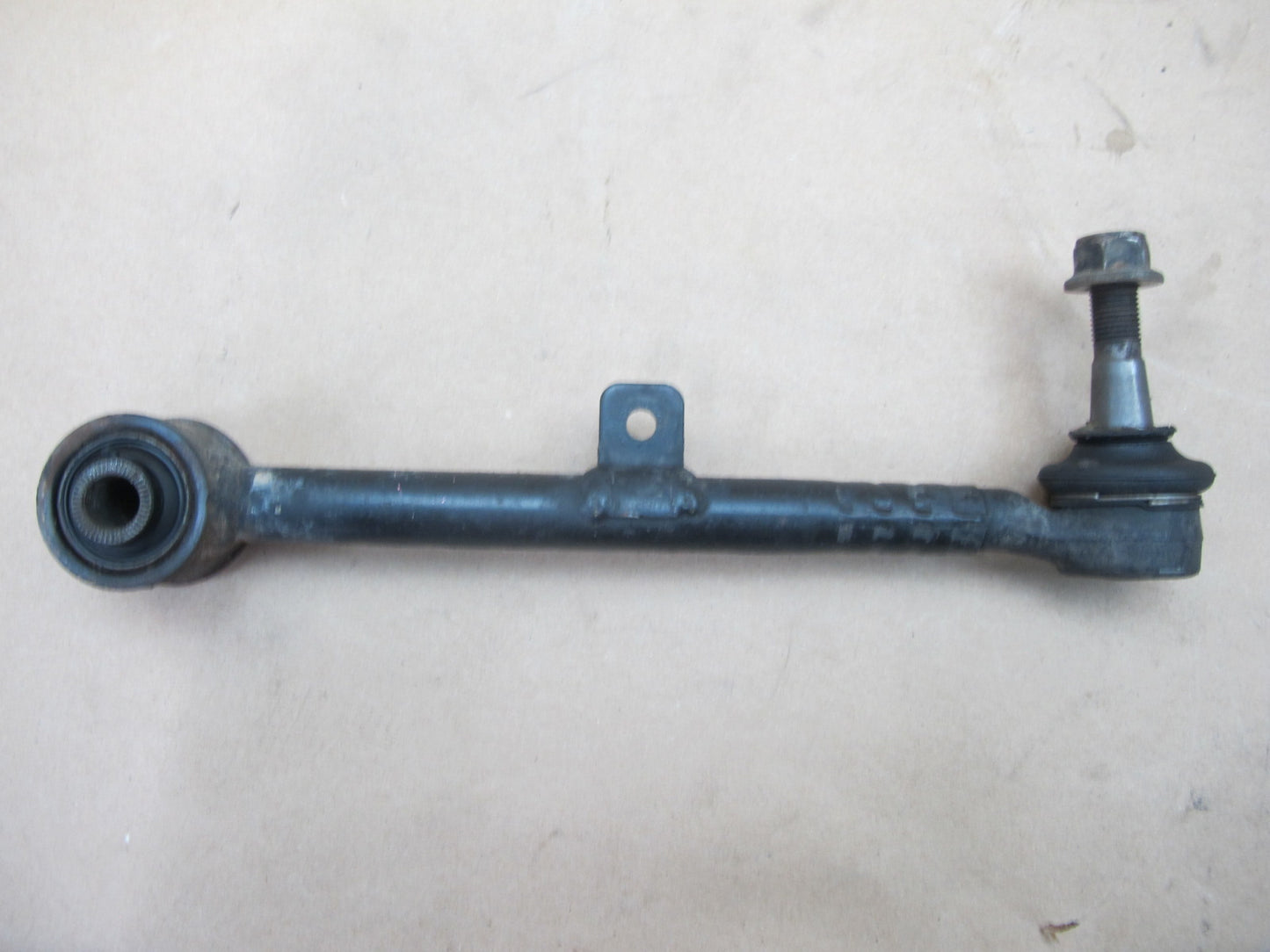 01-05 Lexus JCE10 IS300 Set of 2 Rear Left Lower & Lateral Control Arm OEM